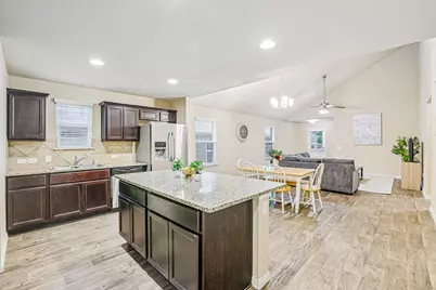 10604 Menominee Falls Lane, Austin, TX 78754 - Photo 8