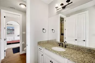 17207 Raynham Hill Dr, Austin, TX 78738 - Photo 32