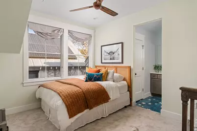 703 E Live Oak Street, Austin, TX 78704 - Photo 20