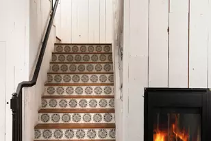 703 E Live Oak St, Austin, TX 78704 - Photo 6