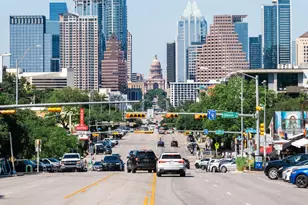 703 E Live Oak St, Austin, TX 78704 - Photo 16