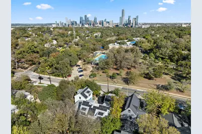 703 E Live Oak Street, Austin, TX 78704 - Photo 36