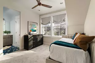 703 E Live Oak St, Austin, TX 78704 - Photo 20