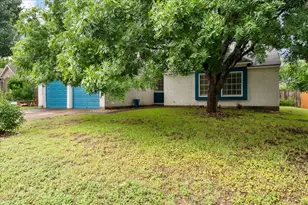 2205 Cedar Branch Dr, Austin, TX 78727 - Photo 2