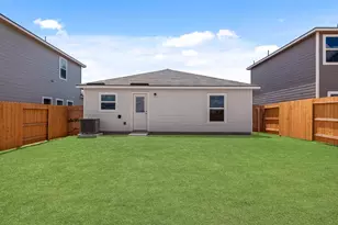 470 Aplite Pass, Maxwell, TX 78656 - Photo 2