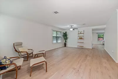 708 Yosemite Trail, Taylor, TX 76574 - Photo 6