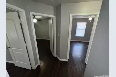 830 W Hutchins Place #11, San Antonio, TX 78221 - Photo 6