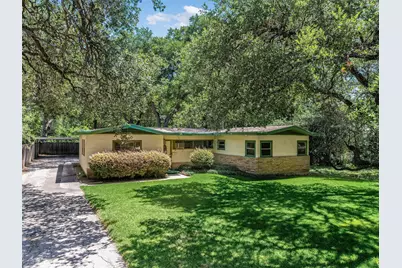 2004 Griswold Lane, Austin, TX 78703 - Photo 2