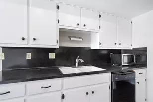 8309 Beaver Brook Ln, Austin, TX 78748 - Photo 14