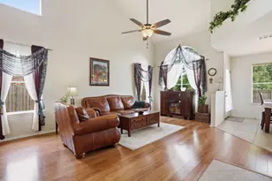 4405 Hoffman Dr, Austin, TX 78749 - Photo 8