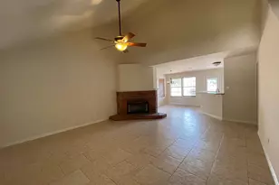 2623 Eastwood Ln, Round Rock, TX 78664 - Photo 2