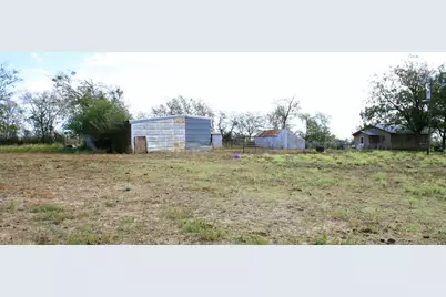 181 N Main Street, Paige, TX 78659 - Photo 14