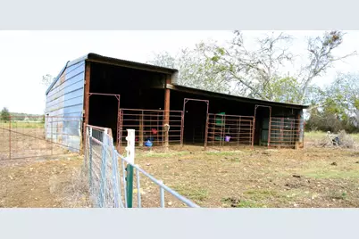 181 N Main Street, Paige, TX 78659 - Photo 16