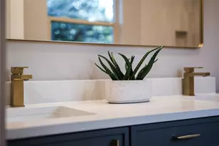 2504 Deerfoot Trail, Austin, TX 78704 - Photo 26