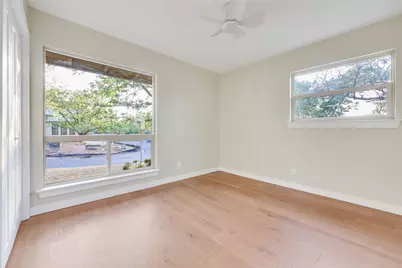 2504 Deerfoot Trail, Austin, TX 78704 - Photo 32