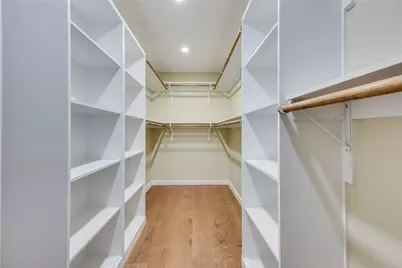 2504 Deerfoot Trail, Austin, TX 78704 - Photo 28