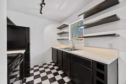 3902 Peterson Avenue #203, Austin, TX 78756 - Photo 8