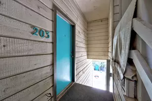 3902 Peterson Ave, Austin, TX 78756 - Photo 2
