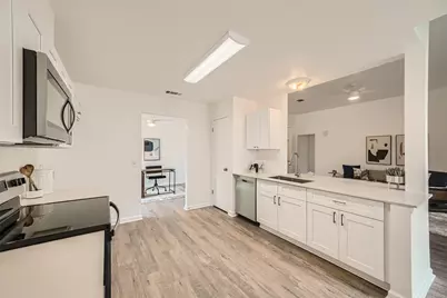 905 Jasmine Trail, Georgetown, TX 78626 - Photo 10