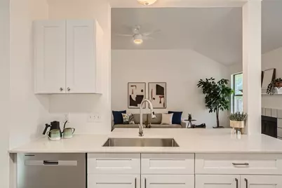 905 Jasmine Trail, Georgetown, TX 78626 - Photo 12