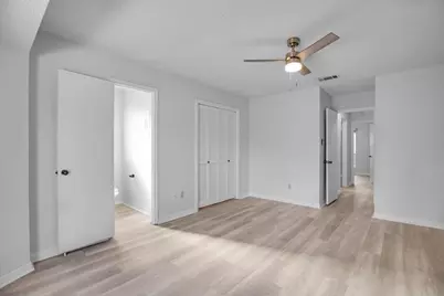 9427 Braeburn Glen, Austin, TX 78729 - Photo 18