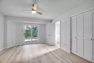 9427 Braeburn Glen, Austin, TX 78729 - Photo 16