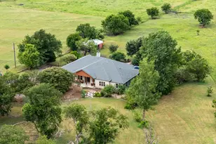 250 County Rd 323, Bartlett, TX 76511 - Photo 32