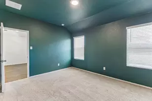 216 Dorchester Dr, Uhland, TX 78640 - Photo 10