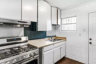 1210 Unit B Perez Street, Austin, TX 78721 - Photo 1