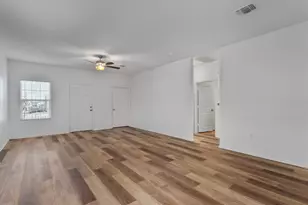 7704 Poppy Petal Dr Loop, Del Valle, TX 78617 - Photo 6