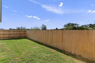 7704 Poppy Petal Dr Loop, Del Valle, TX 78617 - Photo 14