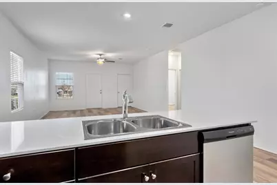 7704 Poppy Petal Dr Loop, Del Valle, TX 78617 - Photo 12