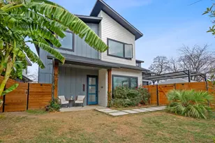 606A Clifford Dr, Austin, TX 78745 - Photo 2