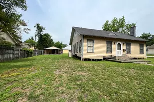 1118 N 2nd St, Temple, TX 76501 - Photo 2