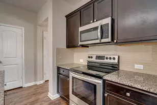 688 Donegal Ln, Georgetown, TX 78626 - Photo 10