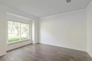 12052 Tulare Dr, Austin, TX 78738 - Photo 10