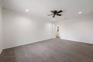 3906 Tattershall Ln, Austin, TX 78727 - Photo 16