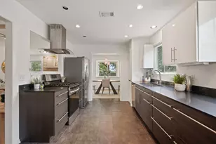 3906 Tattershall Ln, Austin, TX 78727 - Photo 12
