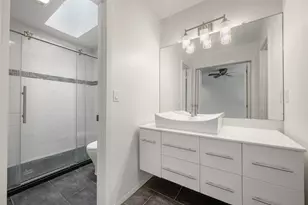 3906 Tattershall Ln, Austin, TX 78727 - Photo 18