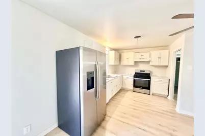 5330 Wellington Drive, Austin, TX 78723 - Photo 10