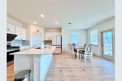10608 Defender Trail, Austin, TX 78754 - Photo 12