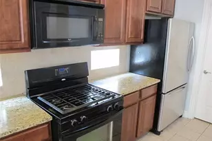 6715 Windrift Way, Austin, TX 78745 - Photo 10