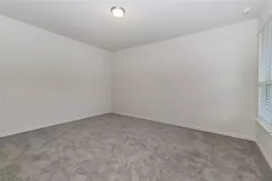 530 Ansley Ct, Taylor, TX 76574 - Photo 16