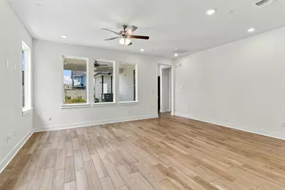 162 Adelton Boulevard, Bastrop, TX 78602 - Photo 8