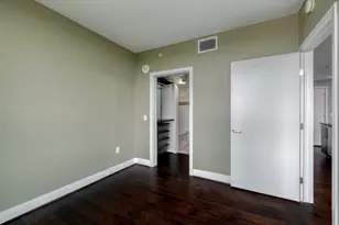 300 Bowie St, Austin, TX 78703 - Photo 20