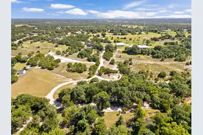 5775 County Road 200, Liberty Hill, TX 78642 - Photo 32