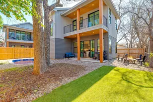 910 Tillery St, Austin, TX 78702 - Photo 24
