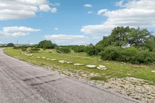 144 Cherokee Rdg, Bertram, TX 78605 - Photo 22
