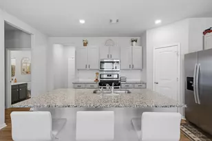 112 Bremen St, Georgetown, TX 78626 - Photo 8