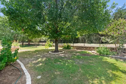 113 Independence Creek Lane, Georgetown, TX 78633 - Photo 36